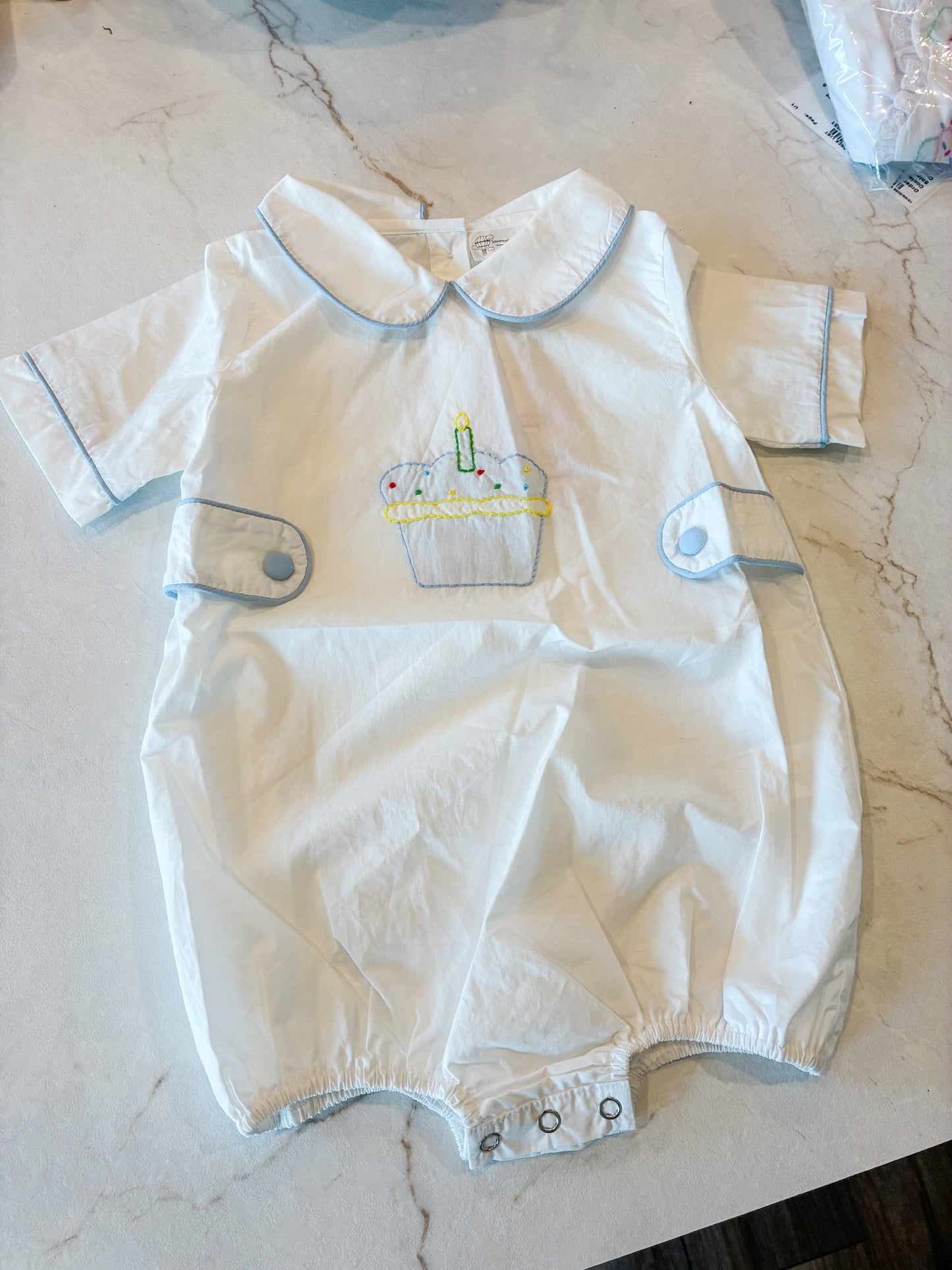 RTS Boy's Shadow Cupcake Bubble